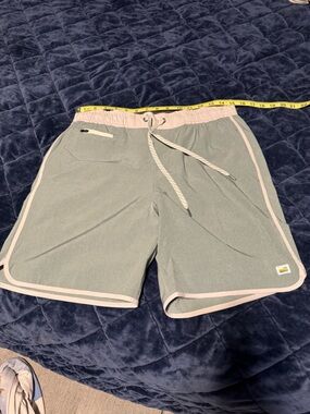 Vuori Banks linerless board shorts